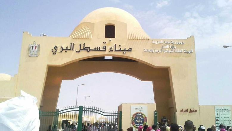 مزايدة جديدة لاستغلال مكاتب التخليص الجمركي والوحدات الإدارية بالموانئ البرية والجافة